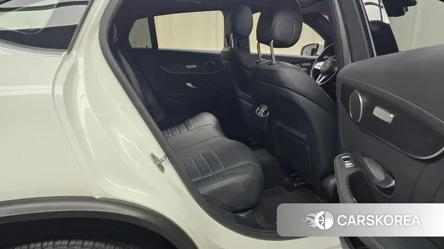 Mercedes-Benz GLC-Class X253 2023 Белый из Кореи, фото 3