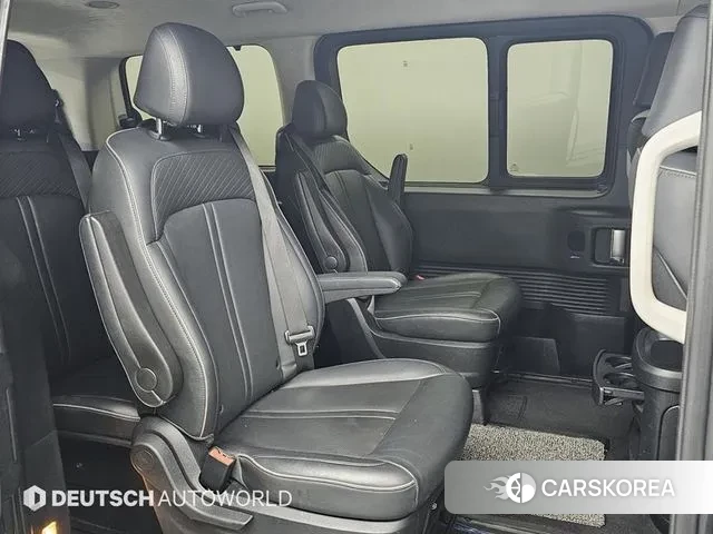 Hyundai Staria 2021 Серый из Кореи, фото 3