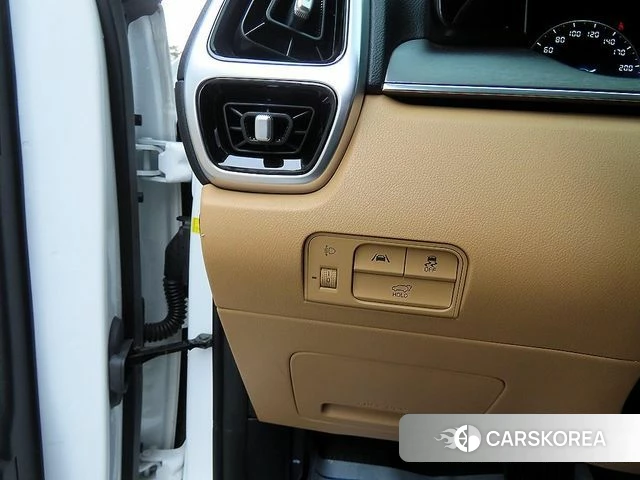 Kia Sorento 4th Generation 2023 Белый из Кореи, фото 3