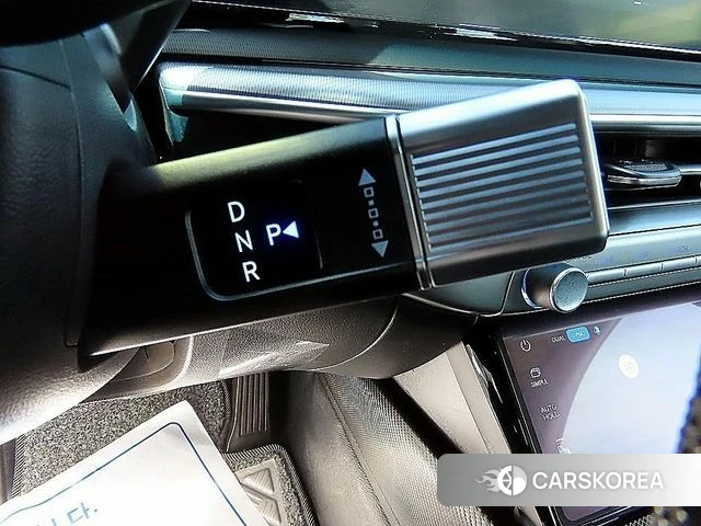 Hyundai Grandeur (GN7) 2024 Серебряный из Кореи, фото 3