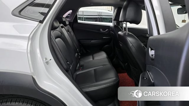 Hyundai Kona 2018 Белый из Кореи, фото 3