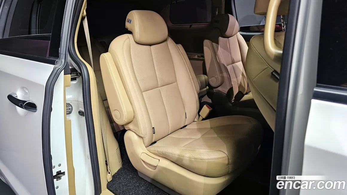 Kia The New Carnival 2018 Белый из Кореи, фото 3