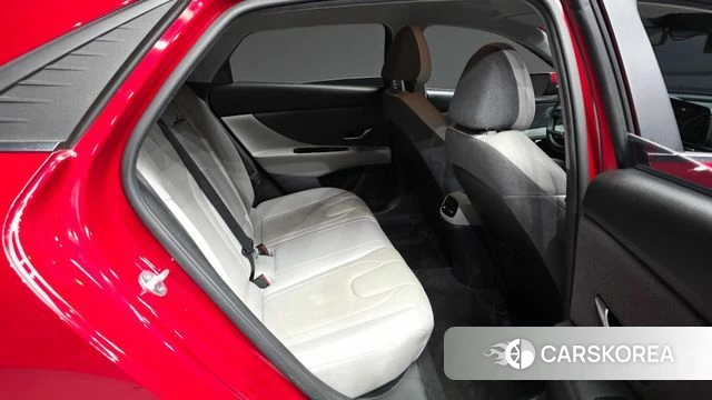 Hyundai Avante (CN7) 2021 Красный из Кореи, фото 3