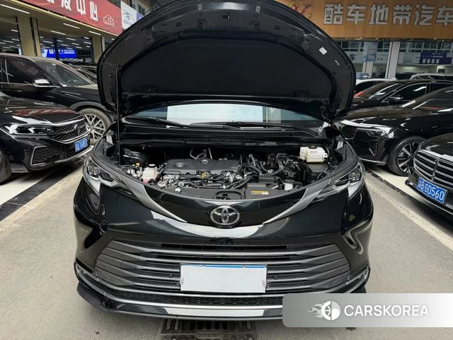 Toyota Saina 2024 Черный из Китая, фото 3