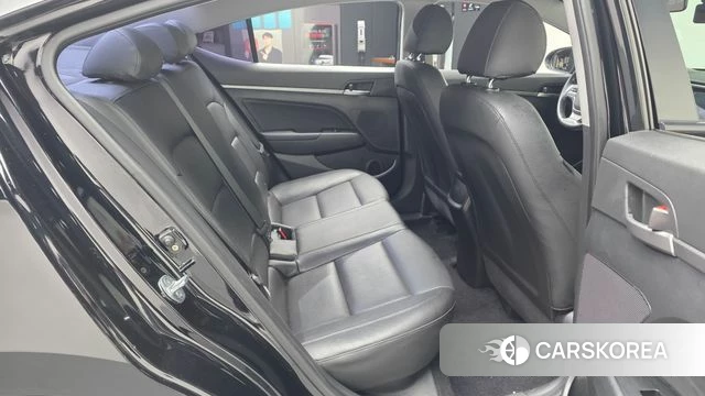 Hyundai Avante AD id 3886426 из Кореи 3