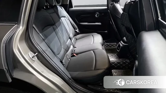 Mini Cooper Clubman 2020 Серебристо-серый из Кореи, фото 3