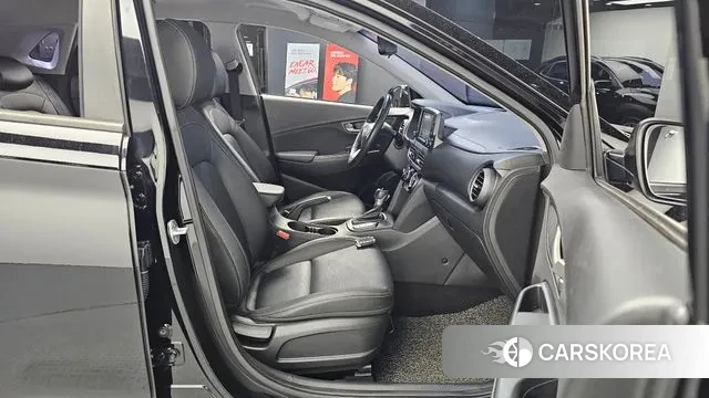 Hyundai Kona 2018 Черный из Кореи, фото 3