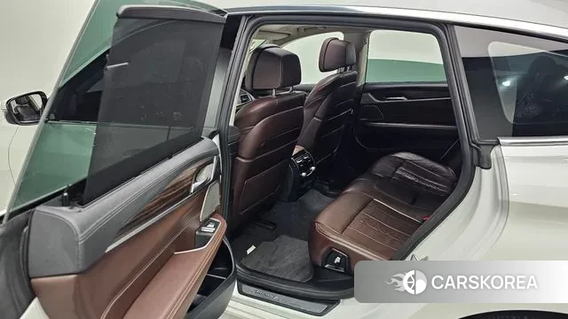 BMW 6 Series GT (G32) 2022 Белый из Кореи, фото 3