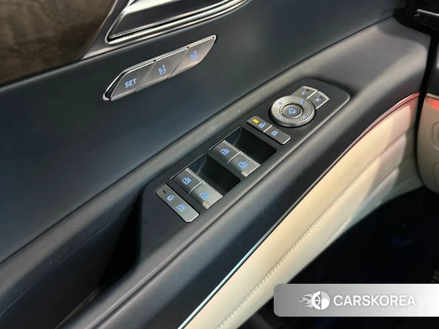 Genesis GV80 2023 Белый из Кореи, фото 3