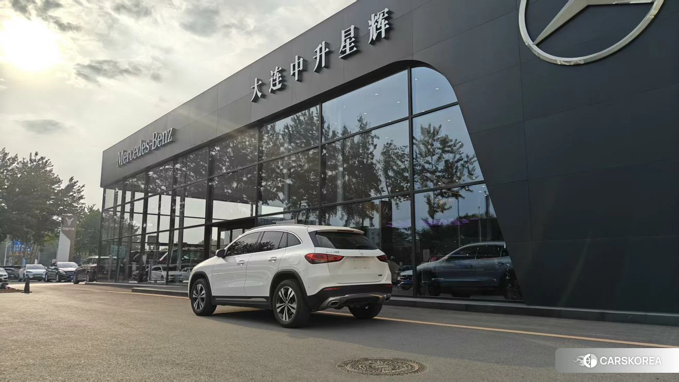 Mercedes-Benz GLA 2020 Белый из Китая, фото 3