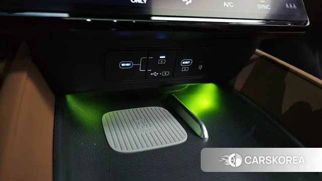 Hyundai Grandeur Hybrid (GN7) 2023 Черный из Кореи, фото 3