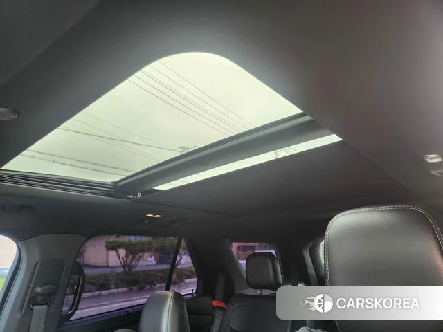 Ford Explorer 6th Generation 2020 Черный из Кореи, фото 3