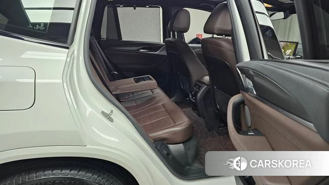 BMW X3 (G01) 2024 Белый из Кореи, фото 3