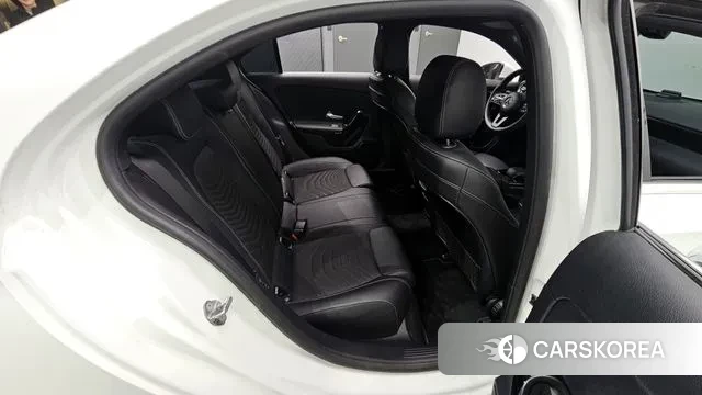 Mercedes-Benz A-Class W177 2020 Белый из Кореи, фото 3