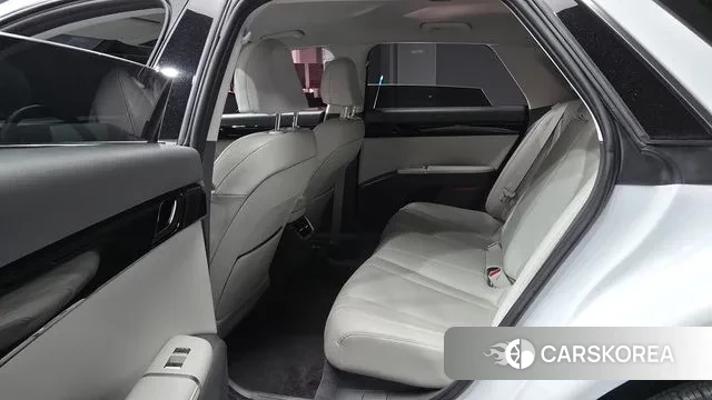 Hyundai Grandeur (GN7) 2023 Белый из Кореи, фото 3