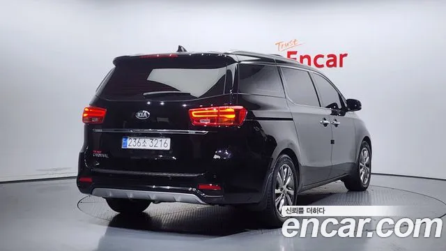 Kia The New Carnival 2018 Черный из Кореи, фото 3