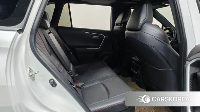 Toyota RAV4 5th Generation 2025 Белый из Кореи, фото 3