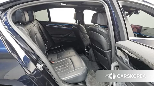 BMW 5 Series (G30) 2021 Черный из Кореи, фото 3