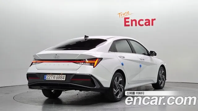 Hyundai The New Avante (CN7) 2024 Белый из Кореи, фото 3