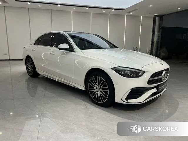 Mercedes-Benz Class C 2024 Белый из Китая, фото 3