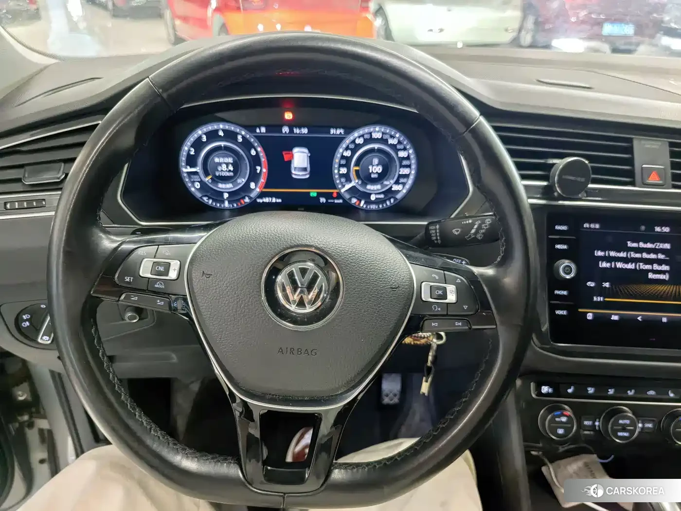 Volkswagen Tiguan L 2018 Silver/gray из Китая, фото 3