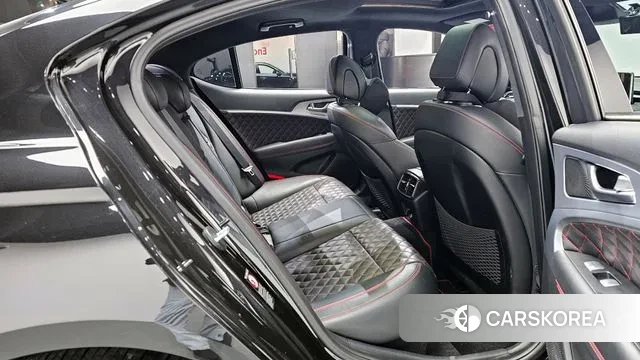 Genesis G70 2019 Черный из Кореи, фото 3