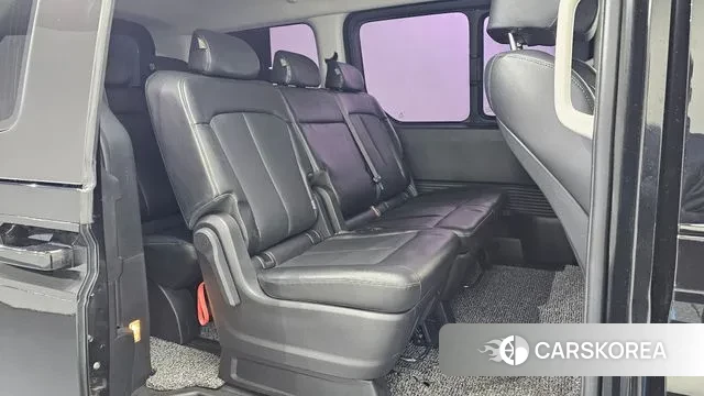 Hyundai Staria 2021 Черный из Кореи, фото 3