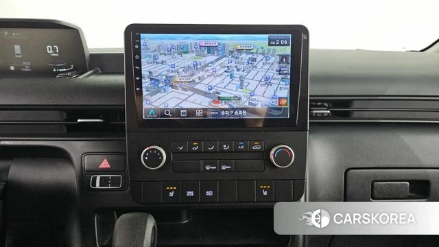 Hyundai Staria 2023 Белый из Кореи, фото 3