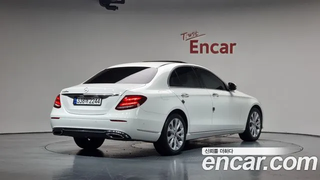 Mercedes-Benz E-Class W213 2019 Белый из Кореи, фото 3