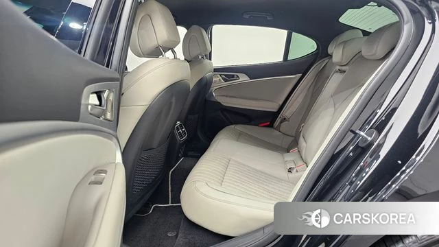 Genesis The New G70 2022 Черный из Кореи, фото 3