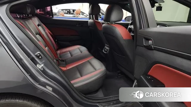 Hyundai Avante AD 2018 Серый из Кореи, фото 3