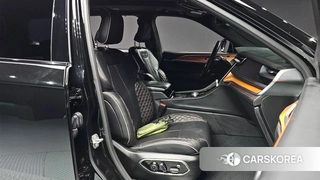 Jeep Grand Cherokee (WL) 2022 Черный из Кореи, фото 3