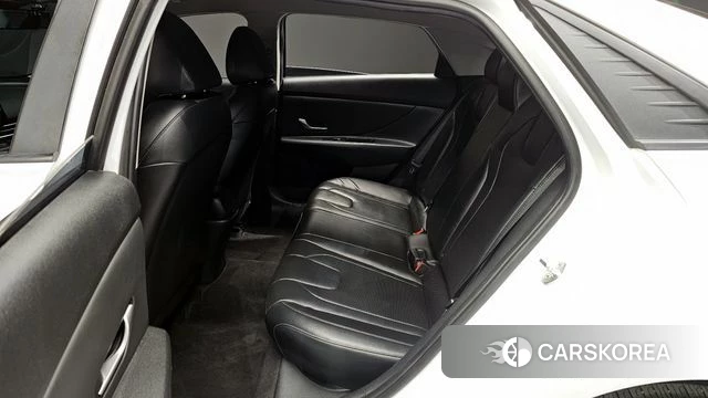 Hyundai Avante (CN7) 2021 Белый из Кореи, фото 3