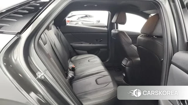 Hyundai The New Avante (CN7) 2024 Серый из Кореи, фото 3