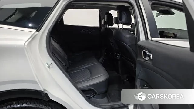 Kia The New Sportage 5th Generation Hybrid 2025 Белый из Кореи, фото 3