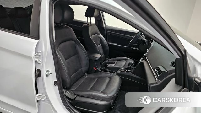 Hyundai The New Avante AD 2019 Белый из Кореи, фото 3