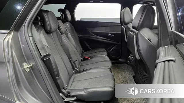 Peugeot 5008 second generation 2019 Серый из Кореи, фото 3