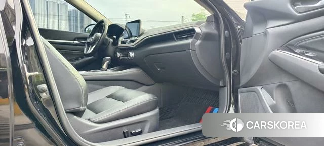 Nissan Teana 2021 Черный из Китая, фото 3