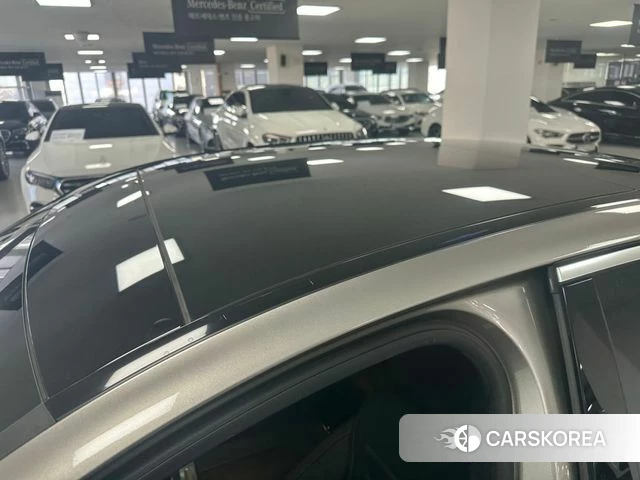 Mercedes-Benz C-Class W206 2022 Серебряный из Кореи, фото 3