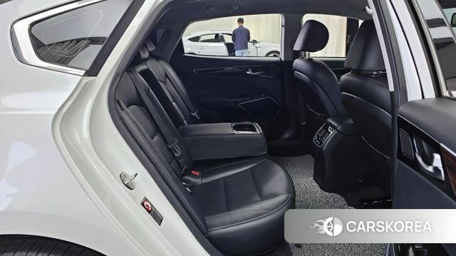 Kia Come New K7 2018 Белый из Кореи, фото 3