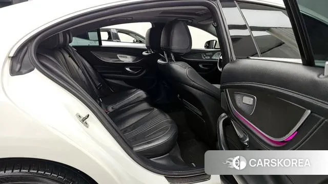 Mercedes-Benz CLS-Class C257 2018 Белый из Кореи, фото 3