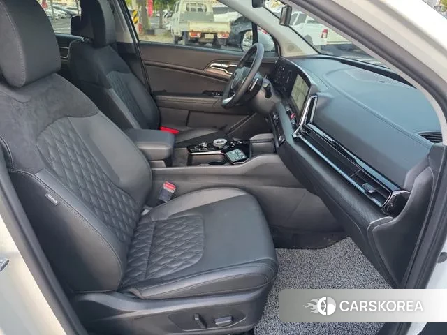 Kia Sportage 5th Generation 2024 Белый из Кореи, фото 3