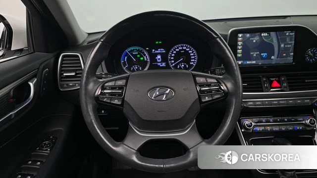 Hyundai Grandeur IG Hybrid 2018 Белый из Кореи, фото 3