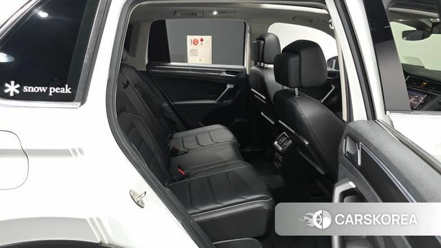 Volkswagen Tiguan second Generation 2018 Белый из Кореи, фото 3