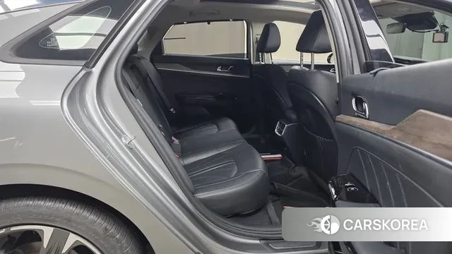 Kia K5 3rd generation 2021 Серебряный из Кореи, фото 3