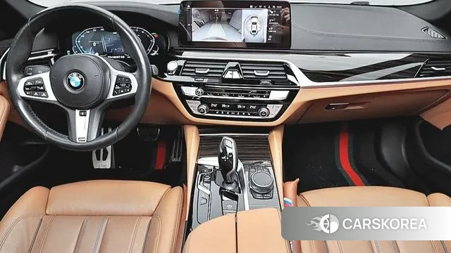 BMW 5 Series (G30) 2021 Белый из Кореи, фото 3