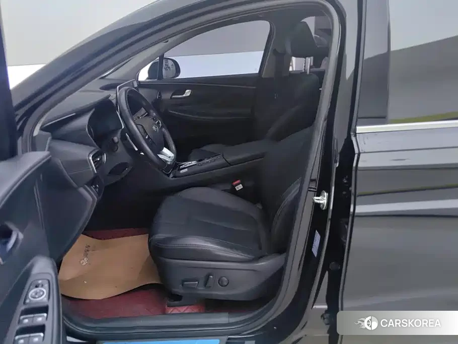 Hyundai Santa Fe 2022 Черный из Китая, фото 3
