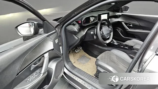 Peugeot 2008 Second generation 2020 Серый из Кореи, фото 3