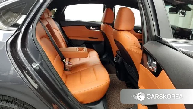 Kia The New K3 2nd generation 2021 Серый из Кореи, фото 3