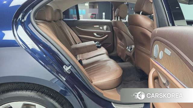 Mercedes-Benz E-Class W213 2019 Синий из Кореи, фото 3